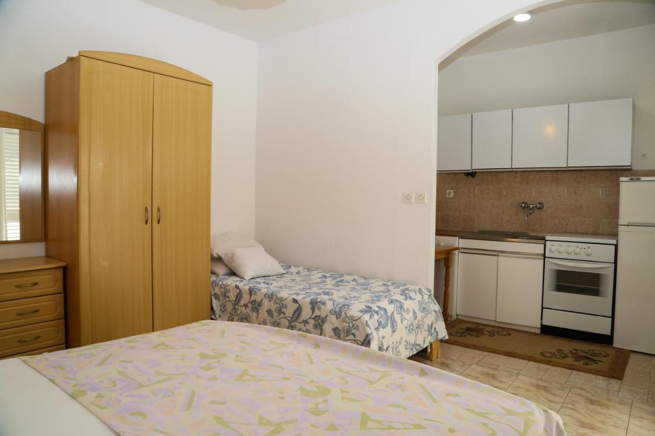 Apartments Butkovic フヴァル エクステリア 写真