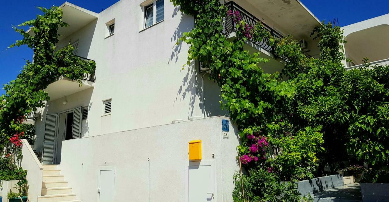 Apartments Butkovic フヴァル エクステリア 写真